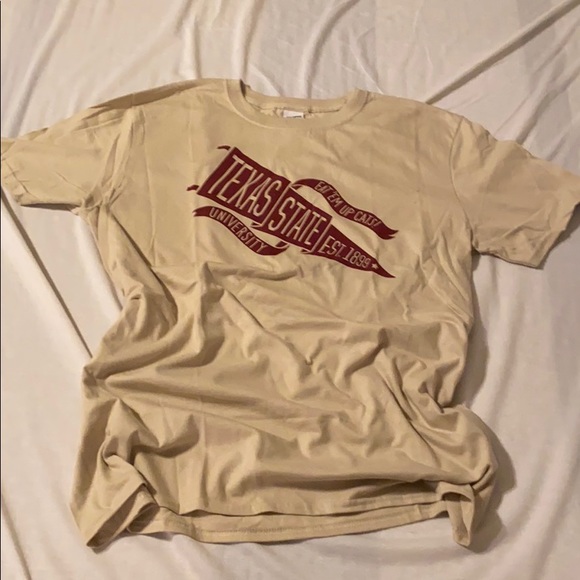 Gildan Tops - Texas State University Shirt Gildan Tops - Texas State University Shirt